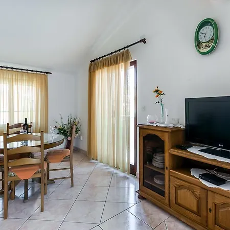 Apartamento Prkacin *